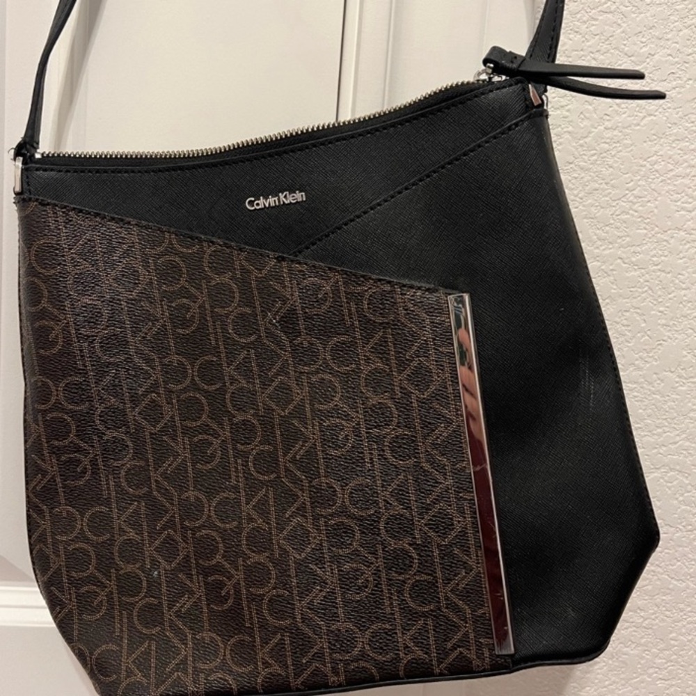 Calvin Klein Crossbody